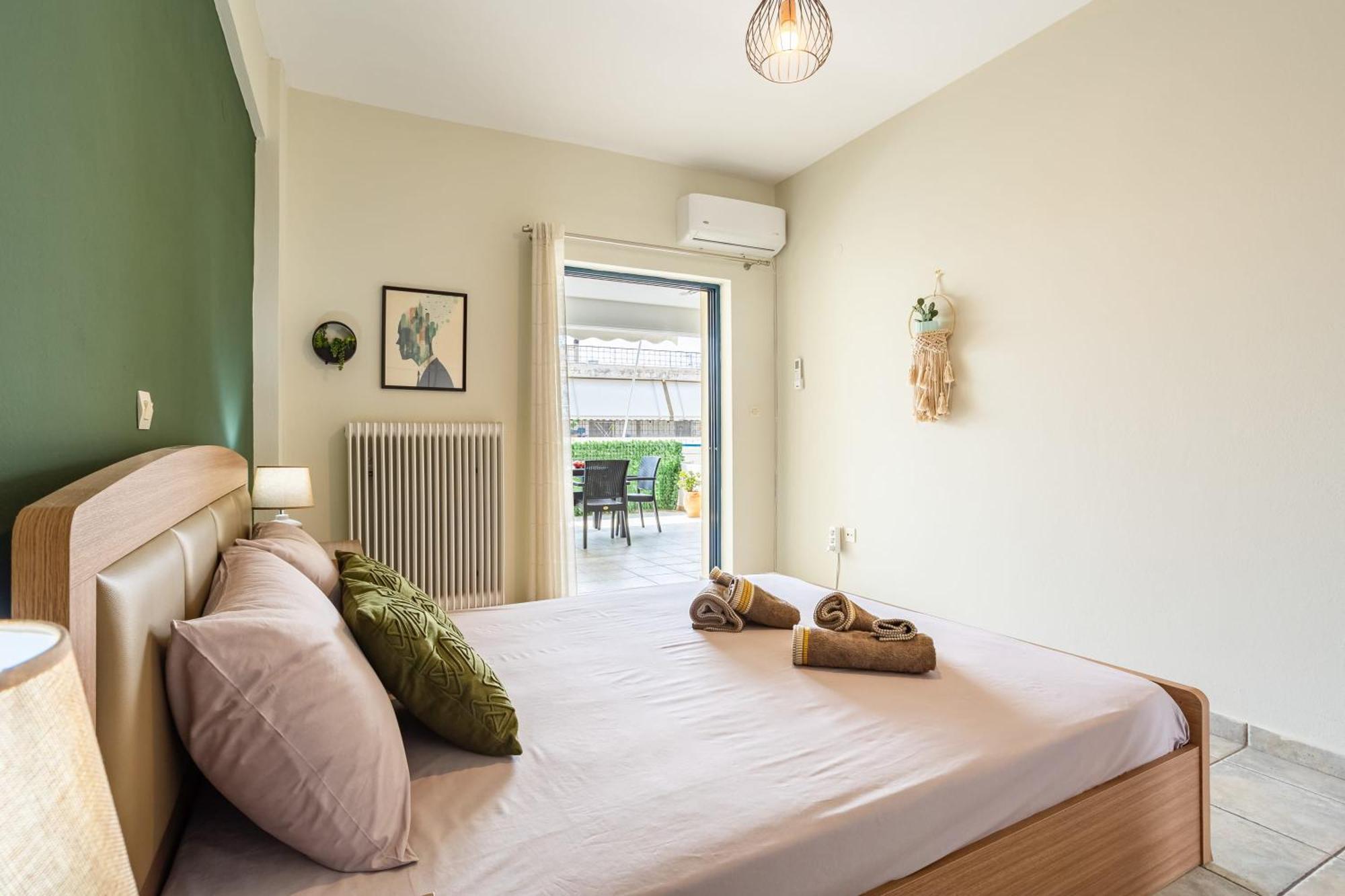 Jason City Escape - Cozy Urban Gem Kalamata Exterior foto